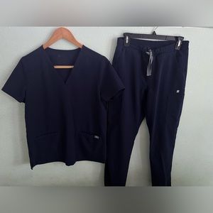 Figs scrub set-navy